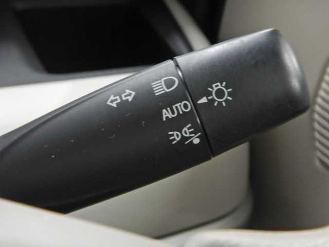 スペーシア ハイブリッドＸ　アップグレードパッケージ　ワンオーナー　デュアルセンサーブレーキＳ　両側パワードア　コーナーセンサ　オートクルーズ　スマートエントリー　シ－トヒ－タ－　電格ドアミラー　ｉ－ｓｔｏｐ　フリーキー　安全ボディ　オートマチックハイビーム　ＶＤＣ（30枚目）