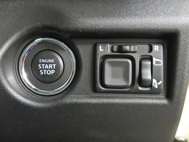 ジムニーノマド １．５ＦＣ　ブラック２トーンルーフ　５Ｆ　９インチナビ／ＴＶ　フルオートエアコン　Ｉ－ＳＴＯＰ　アクティブクルーズコントロール　パートタイム４ＷＤ　盗難防止システム　スマートキープッシュスタート　Ｂカメラ　ＬＥＤヘッドライト　ＥＴＣ　前席シートヒーター　ＡＢＳ（10枚目）