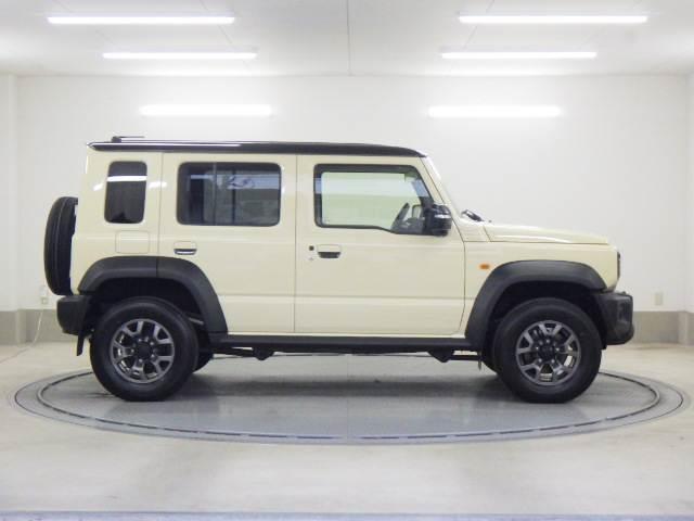 ジムニーノマド １．５ＦＣ　ブラック２トーンルーフ　５Ｆ　９インチナビ／ＴＶ　フルオートエアコン　Ｉ－ＳＴＯＰ　アクティブクルーズコントロール　パートタイム４ＷＤ　盗難防止システム　スマートキープッシュスタート　Ｂカメラ　ＬＥＤヘッドライト　ＥＴＣ　前席シートヒーター　ＡＢＳ（23枚目）