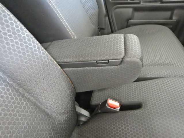 スペーシアギア ハイブリッド　ＸＺ　ディスプレイオーディオ　バックカメラ　アイストップ　電動格納式ドアミラー　ＶＳＡ　シートヒター　ＵＳＢ入力　パワーウインドウ　ＬＥＤ　イモビライザー　キーフリー　ＥＴＣ付き　パワステ　Ｗエアバック　バックカメラ　フルオートエアコン　ＳＲＳ（43枚目）