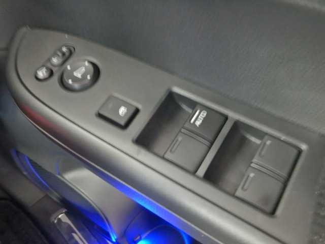 Ｎ－ＷＧＮカスタム カスタム　Ｌ・ターボ　８インチナビ／ＴＶ　ＬＥＤライト　衝突被害軽減装置　ＬＥＤランプ　ワンオーナー車　クリアランスソナー　Ｂカメ　サイドエアバック　前席シートヒーター　メモリーナビ　イモビ　スマートキー・プッシュスタート　キーフリー　横滑り防止　Ａライト（38枚目）