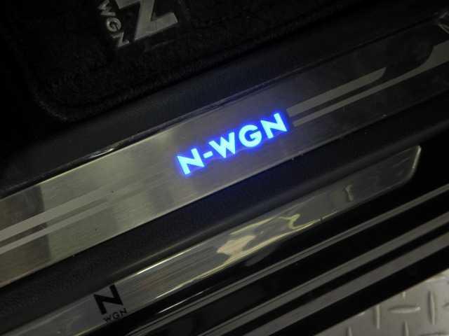 Ｎ－ＷＧＮカスタム カスタム　Ｌ・ターボ　８インチナビ／ＴＶ　ＬＥＤライト　衝突被害軽減装置　ＬＥＤランプ　ワンオーナー車　クリアランスソナー　Ｂカメ　サイドエアバック　前席シートヒーター　メモリーナビ　イモビ　スマートキー・プッシュスタート　キーフリー　横滑り防止　Ａライト（39枚目）