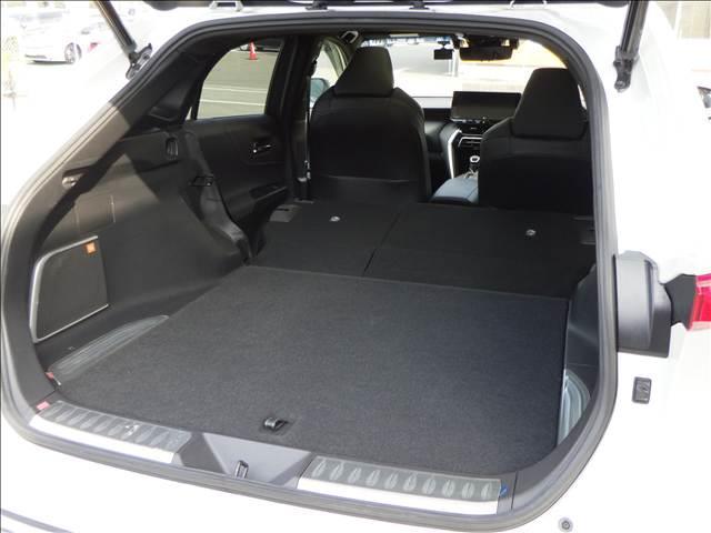 ハリアーハイブリッド ２．５Ｚ　レザーＰＫＧ　全方位カメラ　調光パノラマルーフ　革　Ｃソナー　全方位モニタ　電動トランク　電動格納ミラー　パノラマサンルーフ　シートヒータ　地デジ　横滑防止　盗難防止システム　オートハイビーム　シートクーラー　Ｂモニター　ＵＳＢ接続　オートライト　革（16枚目）