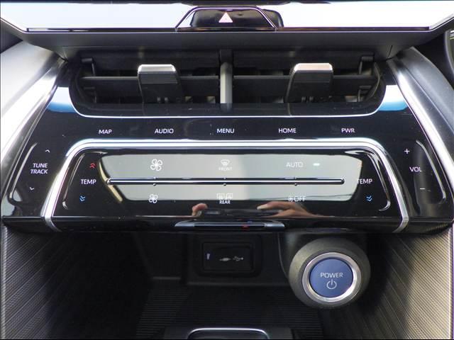 ハリアーハイブリッド ２．５Ｚ　レザーＰＫＧ　全方位カメラ　調光パノラマルーフ　革　Ｃソナー　全方位モニタ　電動トランク　電動格納ミラー　パノラマサンルーフ　シートヒータ　地デジ　横滑防止　盗難防止システム　オートハイビーム　シートクーラー　Ｂモニター　ＵＳＢ接続　オートライト　革（23枚目）