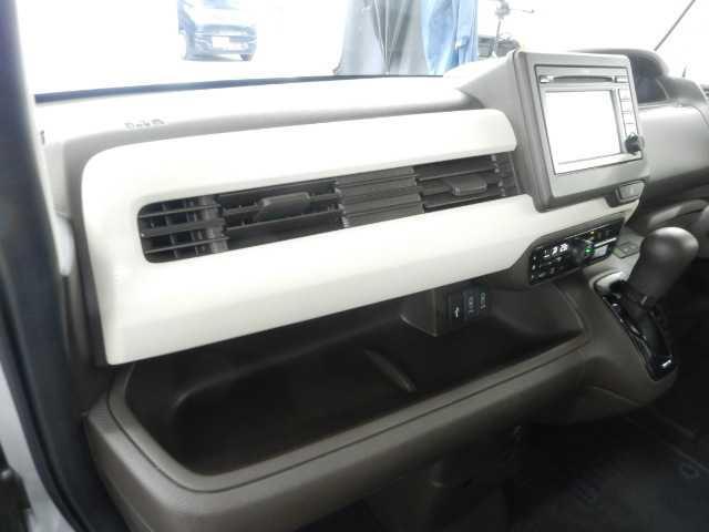 Ｎ－ＢＯＸ Ｌ　ディスプレイオーディオ・ＴＶ　バックカメラ　衝突回避支援ブレーキ　Ｉ－ＳＴＯＰ　クリソナ　電動格納式ドアミラー　ＰＷ　パワステ　Ｓヒーター　衝突安全ボディ　テレビ　オートマチックハイビーム　スマ－トキ－　Ｂカメ　サイドエアバック　横滑り防止（45枚目）