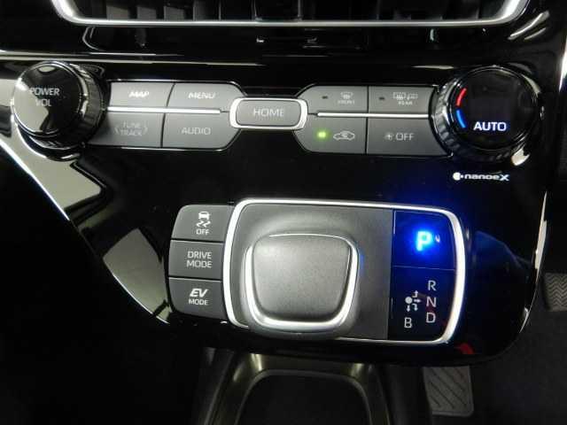 アクア １．５Ｚ　全方位カメラ　ディスプレイオーディオ　ＵＳＢ接続　ＡＨＢ　ソナー　衝突安全ボディ　パークアシスト　ＬＥＤヘッドライト　オートライト　スマートキー　１００Ｖ電源　イモビライザー　オートクルーズコントロール　エアコン　ＥＳＣ　キーレス　ＡＢＳ（9枚目）