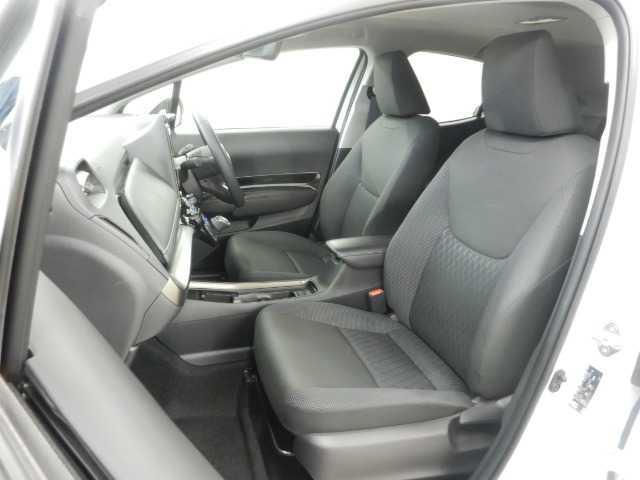 アクア １．５Ｚ　全方位カメラ　ディスプレイオーディオ　ＵＳＢ接続　ＡＨＢ　ソナー　衝突安全ボディ　パークアシスト　ＬＥＤヘッドライト　オートライト　スマートキー　１００Ｖ電源　イモビライザー　オートクルーズコントロール　エアコン　ＥＳＣ　キーレス　ＡＢＳ（17枚目）