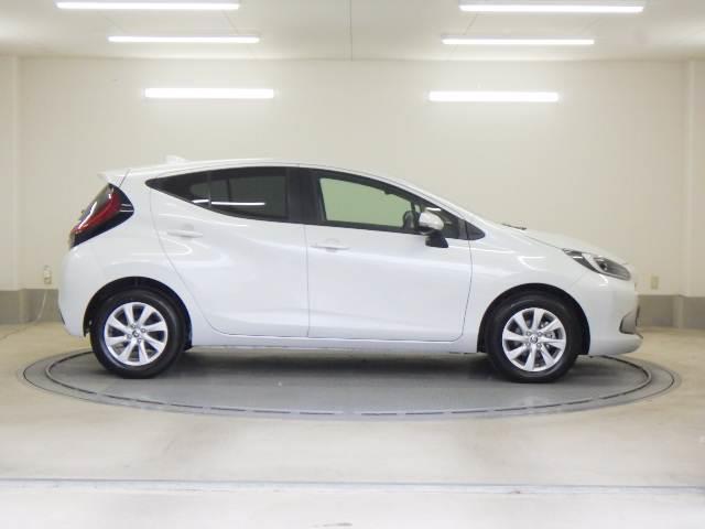 アクア １．５Ｚ　全方位カメラ　ディスプレイオーディオ　ＵＳＢ接続　ＡＨＢ　ソナー　衝突安全ボディ　パークアシスト　ＬＥＤヘッドライト　オートライト　スマートキー　１００Ｖ電源　イモビライザー　オートクルーズコントロール　エアコン　ＥＳＣ　キーレス　ＡＢＳ（23枚目）