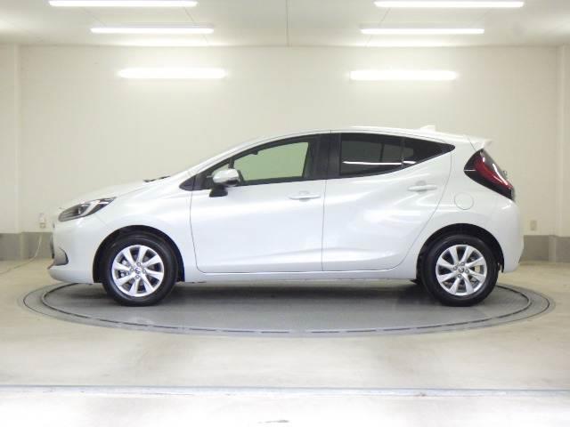 アクア １．５Ｚ　全方位カメラ　ディスプレイオーディオ　ＵＳＢ接続　ＡＨＢ　ソナー　衝突安全ボディ　パークアシスト　ＬＥＤヘッドライト　オートライト　スマートキー　１００Ｖ電源　イモビライザー　オートクルーズコントロール　エアコン　ＥＳＣ　キーレス　ＡＢＳ（24枚目）