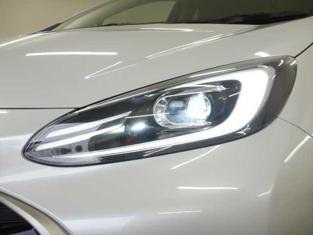 アクア １．５Ｚ　全方位カメラ　ディスプレイオーディオ　ＵＳＢ接続　ＡＨＢ　ソナー　衝突安全ボディ　パークアシスト　ＬＥＤヘッドライト　オートライト　スマートキー　１００Ｖ電源　イモビライザー　オートクルーズコントロール　エアコン　ＥＳＣ　キーレス　ＡＢＳ（25枚目）