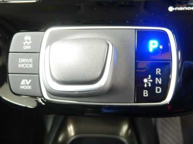 アクア １．５Ｚ　全方位カメラ　ディスプレイオーディオ　ＵＳＢ接続　ＡＨＢ　ソナー　衝突安全ボディ　パークアシスト　ＬＥＤヘッドライト　オートライト　スマートキー　１００Ｖ電源　イモビライザー　オートクルーズコントロール　エアコン　ＥＳＣ　キーレス　ＡＢＳ（35枚目）