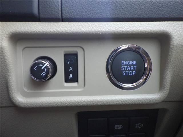 ランドクルーザープラド ２．８Ｄ－ＴＢ　ＴＺ－Ｇ　サンルーフ　革　９インチナビ　オートハイビーム　エアシート　横滑り防止装置　ＬＥＤライト　パノラミックビュー　オートクルーズコントロール　パワーウィンドウ　電動格納サードシート　電動シート　３列シート　メモリーナビ　４ＷＤ　ナビ（29枚目）