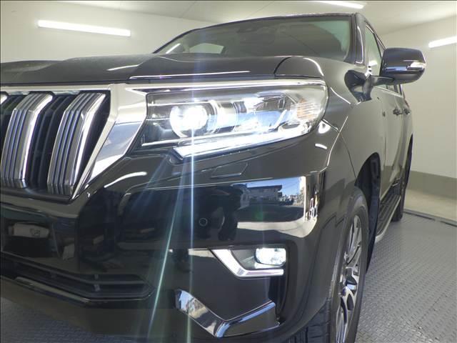 ランドクルーザープラド ２．８Ｄ－ＴＢ　ＴＺ－Ｇ　サンルーフ　革　９インチナビ　オートハイビーム　エアシート　横滑り防止装置　ＬＥＤライト　パノラミックビュー　オートクルーズコントロール　パワーウィンドウ　電動格納サードシート　電動シート　３列シート　メモリーナビ　４ＷＤ　ナビ（36枚目）