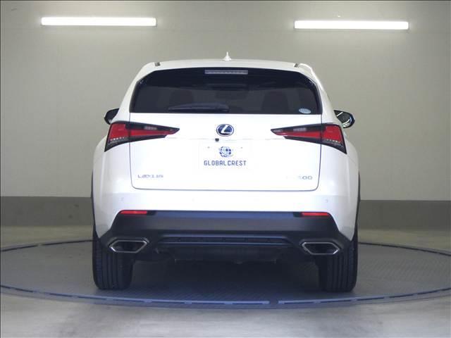 ＮＸ ＮＸ３００　バージョンＬ　全方位カメラ　純正ナビ／ＴＶ　オートハイビーム　シートクーラー　全周囲　ナビＴＶ　衝突被害軽減　Ｓキー　キーレス　ＥＴＣ車載器　本革シート　クルコン　ＬＥＤヘッド　バックモニター　横滑り防止装置　シートヒーター　パワーシート（14枚目）