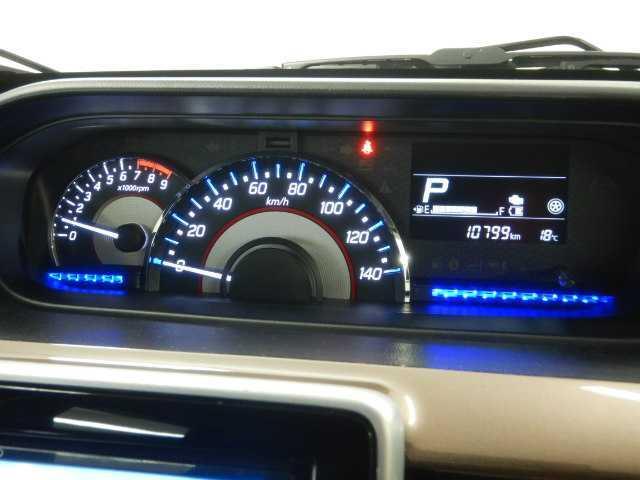 ワゴンＲカスタムＺ ハイブリッドＺＸ　全方位カメラ　９インチナビ／ＴＶ　アイドリングＳＴＯＰ　キーフリーシステム　カーテンエアバック　盗難防止　サイドカメラ　電格ドアミラー　シートヒータ　パワステ　全方位モニター用カメラ　エアコン　ＬＥＤランプ　パワーウィンドウ　ＤＶＤ（13枚目）