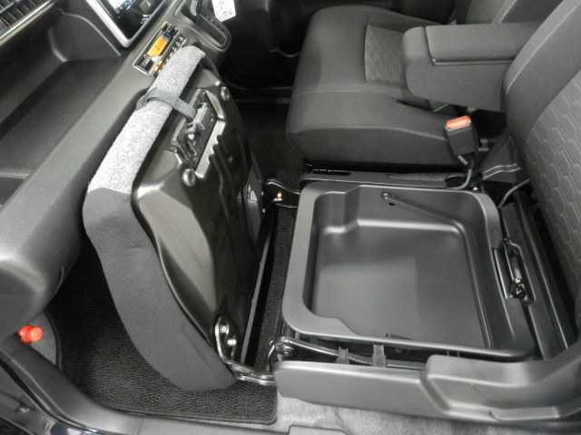 ワゴンＲカスタムＺ ハイブリッドＺＸ　全方位カメラ　９インチナビ／ＴＶ　アイドリングＳＴＯＰ　キーフリーシステム　カーテンエアバック　盗難防止　サイドカメラ　電格ドアミラー　シートヒータ　パワステ　全方位モニター用カメラ　エアコン　ＬＥＤランプ　パワーウィンドウ　ＤＶＤ（37枚目）