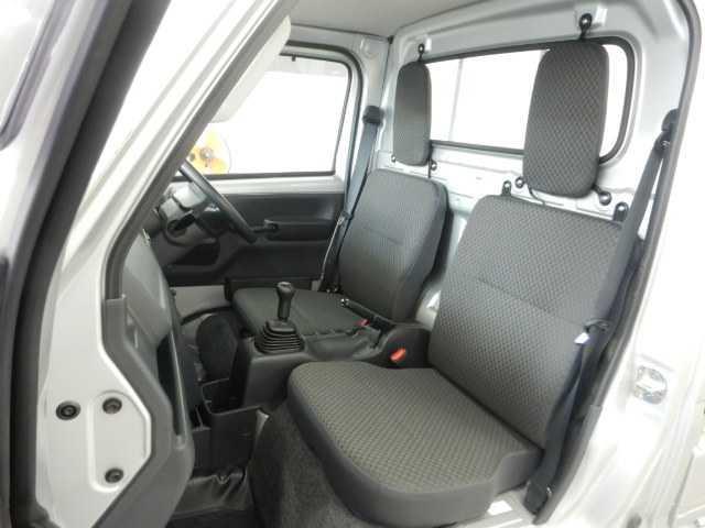 キャリイトラック ＫＸ　５ＭＴ　セーフティサポート　ＡＣ／ＰＳ／ＰＷ　ダブルエアバック　１オーナー　運転席エアバック　パワステ　エアコン付　パワーウインドウ　ＡＢＳ　ＥＳＣ　衝突安全ボディ　盗難防止システム　衝突軽減ブレーキサポート（17枚目）