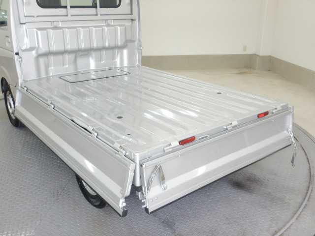 キャリイトラック ＫＸ　５ＭＴ　セーフティサポート　ＡＣ／ＰＳ／ＰＷ　ダブルエアバック　１オーナー　運転席エアバック　パワステ　エアコン付　パワーウインドウ　ＡＢＳ　ＥＳＣ　衝突安全ボディ　盗難防止システム　衝突軽減ブレーキサポート（19枚目）