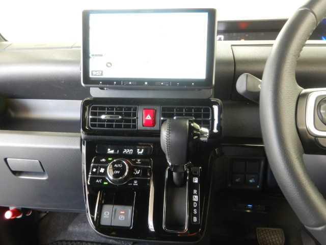 タント カスタムＲＳ　ナビ／ＴＶ　バックカメラ　両側パワスラ　ＩＳＴＯＰ　クリソナ　地デジフルセグ　オートミラー　ＥＴＣ付き　メモリーナビゲーション　運転席シートヒーター　ナビＴＶ　ＡＡＣ　ターボエンジン　ＬＥＤライト　サイドエアバッグ　オートライト　キーフリー（7枚目）