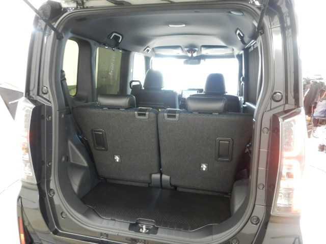 タント カスタムＲＳ　ナビ／ＴＶ　バックカメラ　両側パワスラ　ＩＳＴＯＰ　クリソナ　地デジフルセグ　オートミラー　ＥＴＣ付き　メモリーナビゲーション　運転席シートヒーター　ナビＴＶ　ＡＡＣ　ターボエンジン　ＬＥＤライト　サイドエアバッグ　オートライト　キーフリー（19枚目）