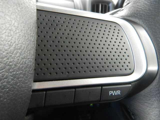 タント カスタムＲＳ　ナビ／ＴＶ　バックカメラ　両側パワスラ　ＩＳＴＯＰ　クリソナ　地デジフルセグ　オートミラー　ＥＴＣ付き　メモリーナビゲーション　運転席シートヒーター　ナビＴＶ　ＡＡＣ　ターボエンジン　ＬＥＤライト　サイドエアバッグ　オートライト　キーフリー（31枚目）