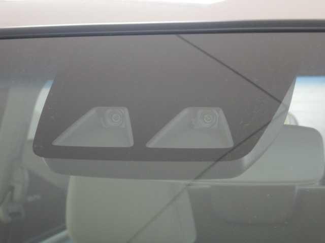 ムーヴ Ｌ　ＳＡＩＩＩ　キーレス　ＣＤステレオ　電格ミラー　ソナー　電動格納・電動ミラー　ＶＳＣ　　盗難防止　キーレスエントリーシステム　Ｗエアバッグ　ハイビームアシスト　エアコン　ＡＢＳ　パワーウィンドウ　衝突安全ボディ　エアバック（13枚目）