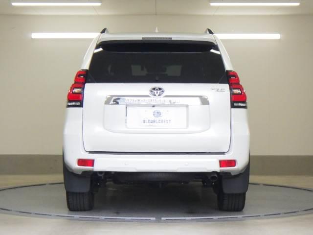 ランドクルーザープラド 2.8D-TB TZ-G サンルーフ 革 9インチナビ オートハイビーム エアシート 横滑り防止装置 LEDライト パノラミックビュー オートクルーズコントロール パワーウィンドウ 電動格納サードシート 電動シート 3列シート メモリーナビ 4WD ナビ(22枚目)