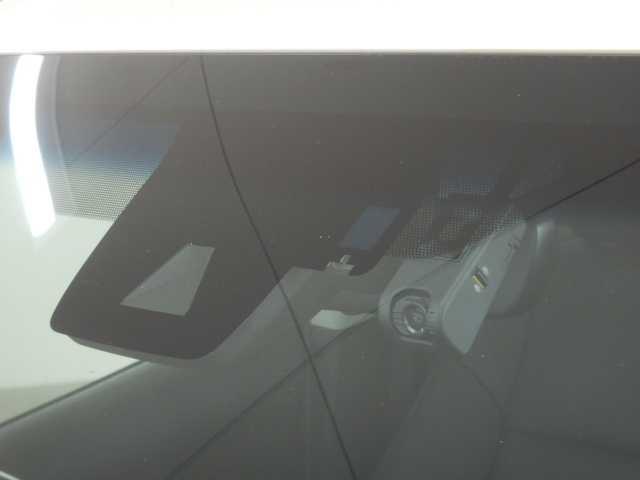 ランドクルーザープラド 2.8D-TB TZ-G サンルーフ 革 9インチナビ オートハイビーム エアシート 横滑り防止装置 LEDライト パノラミックビュー オートクルーズコントロール パワーウィンドウ 電動格納サードシート 電動シート 3列シート メモリーナビ 4WD ナビ(28枚目)