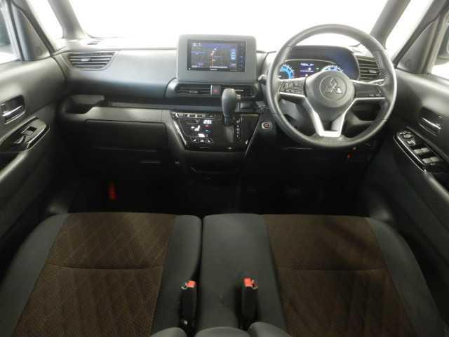 eKクロススペース G ナビ/フルセグTV バックカメラ 両側パワ-スライドドア ブレーキサポート TV 盗難防止装置 Rカメラ LED オートライト ETC 横滑り防止装置 メモリナビ 電動格納ミラー スマートキー アイドリングストップ Wエアバック キーフリーシステム(3枚目)