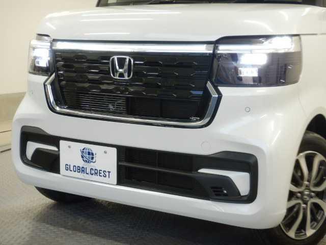N-BOXカスタム N-BOX カスタム ホンダセンシング パワースライド パワースライドア USB接続 CMBS 電格ミラー オートエアコン スマートキ LED 盗難防止装置 クルコン バックカメラ パワーステアリング エアバッグ ESC パワーウインドウ オートライト(14枚目)