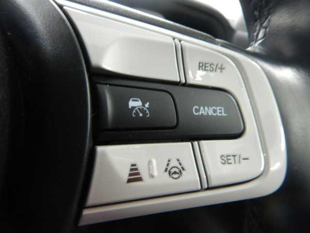 フィット １．５ｅ：ＨＥＶ　ホーム　全方位カメラ　ナビ／ＴＶ　前後誤発進抑制機能　マルチビュー　助手席エアバッグ　運転席エアバッグ　衝突安全ボディ　電格ミラー　ＬＥＤライト　ＵＳＢ接続　バックカメラ　ＡＢＳ　オートクルーズコントロール　フルセグＴＶ　スマートキー（29枚目）