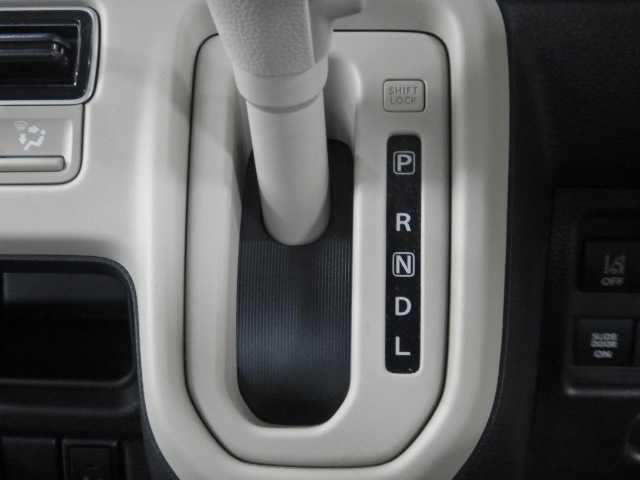 ワゴンＲスマイル ハイブリッドＳ　全方位カメラ　９インチナビ／ＴＶ　前後誤発進抑制　アラウンドビューモニター　オートマチックハイビーム　電動格納式ドアミラー　コーナーセンサー　ＵＳＢ接続　バックカメラ　フルオートエアコン　スマートキー　キーレスエントリー　ＡＢＳ（26枚目）