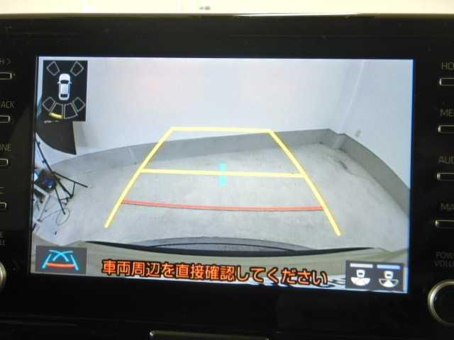 ヤリスクロス １．５ハイブリッドＺ　セーフティセンス　ディスプレイオーディ　電格ドアミラー　インテリジェントキー　シ－トヒ－タ－　衝突安全ボディ　ＵＳＢ　オートマチックハイビーム　ＬＥＤライト　１オ－ナ－　リアカメラ　クルーズコントロール　横滑り防止システム　電動シ－ト（4枚目）