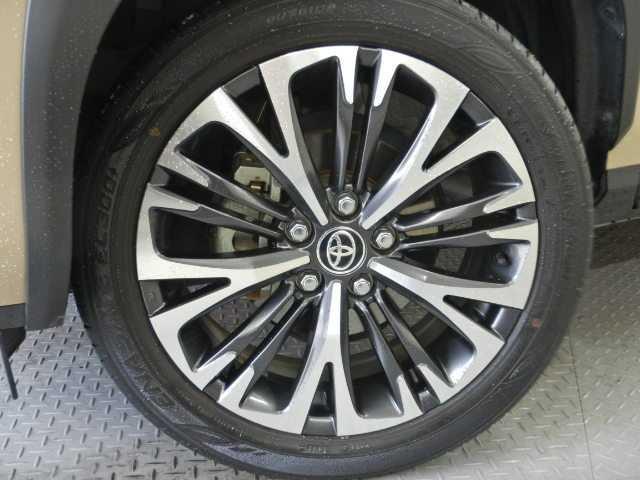 ヤリスクロス １．５ハイブリッドＺ　セーフティセンス　ディスプレイオーディ　電格ドアミラー　インテリジェントキー　シ－トヒ－タ－　衝突安全ボディ　ＵＳＢ　オートマチックハイビーム　ＬＥＤライト　１オ－ナ－　リアカメラ　クルーズコントロール　横滑り防止システム　電動シ－ト（15枚目）