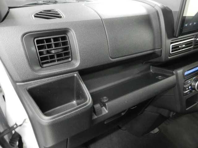 アトレー ＲＳ　スマートアシスト　ディスプレイオーディオ／ＴＶ　電格ドアミラー　後カメラ　衝突軽減ブレーキシステム　コーナーソナー　ＵＳＢ入力　助手席エアバック　ＴＶ　スマキー　Ａストップ　ＥＳＣ　フルセグテレビ　前席パワーウィンドウ　運転席エアバック　キーフリー（41枚目）