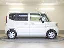 ハイブリッドＸ　全方位カメラ　純正９インチナビ／ＴＶ　ＴＶ＆ナビ　運転席エアバッグ　デュアルセンサーブレーキ　サイドエアバッグ　電格ミラー　バックアイカメラ　フルセグテレビ　運転席助手席エアバッグ　前席シートヒーター　ＬＥＤ　ＵＳＢ　ＥＳＰ　オットマン（23枚目）