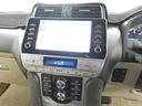 ランドクルーザープラド ２．８ＤＴ　ＴＺ－Ｇ　サンルーフ　全方位カメラ　ナビ／ＴＶ　オートハイビーム　サイドカメラ　エアシート　横滑り防止装置　ナビ＆ＴＶ　ＬＥＤライト　パノラミックビュー　オートクルーズコントロール　パワーウィンドウ　電動格納サードシート　電動シート　３列シート（7枚目）