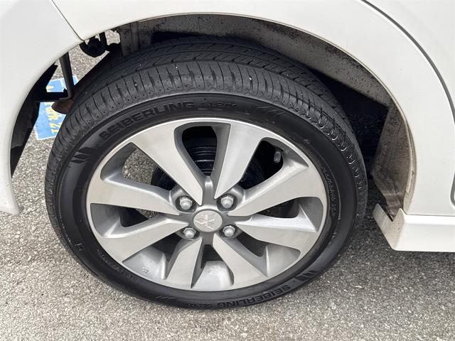 ｅＫカスタム Ｔ　Ｂｌｕｅｔｏｏｔｈ接続　ターボ　ＥＴＣ　バックカメラ　ナビ　ＴＶ　オートライト　ＨＩＤ　スマートキー　電動格納ミラー　ベンチシート　ＣＶＴ　盗難防止システム　ＡＢＳ　ＣＤ　ＤＶＤ再生　ＵＳＢ　ミュージックプレイヤー接続可（34枚目）