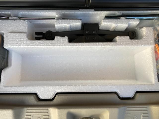 スペーシア HYBRID X MK53S FF CVT 全方位ナビ 衝突安全ボディ・運転席/助手席エアバッグ・サイドエアバッグ・ABS・サイドインパクトバー・ブレーキアシスト・盗難防止装置・横滑り防止装置・ヒルスタートアシスト・クリアランスソナー(57枚目)