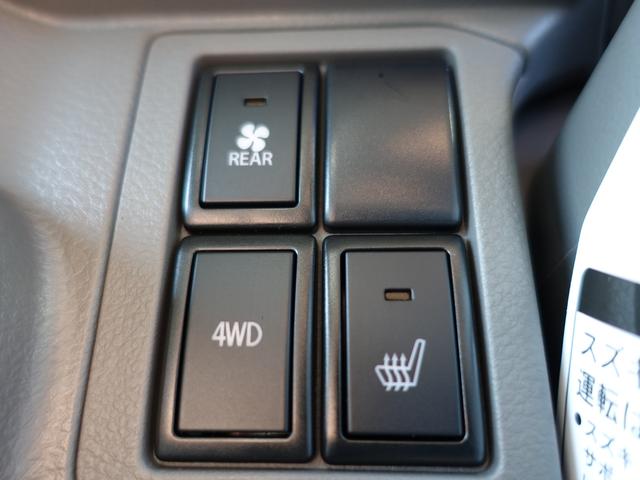 エブリイ ＪＯＩＮ６型　パートタイム４ＷＤ　５ＭＴ　軽量衝撃吸収ボディ　歩行者傷害軽減ボディー・頭部衝撃軽減構造インテリア（前席）・運転席・助手席ＳＲＳエアバッグ・頚部衝撃緩和フロントシート・デュアルカメラブレーキサポート・誤発進抑制機能・車線逸脱警報機能（32枚目）