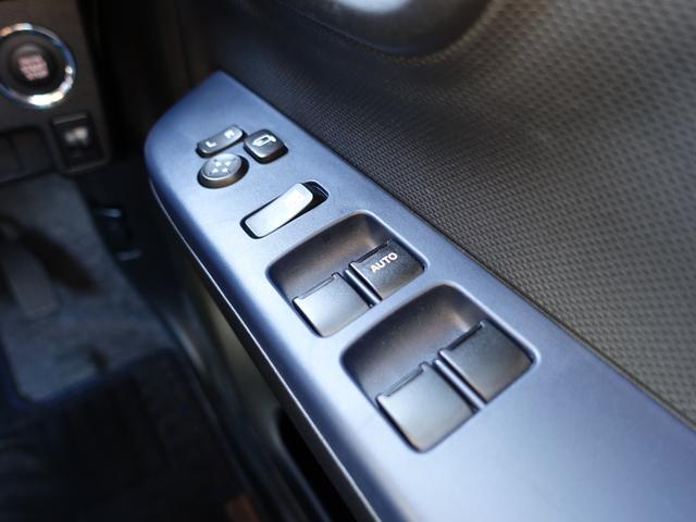 アルト ＨＹＢＲＩＤ　Ｘ　２型　ＦＦ　ＣＶＴ　衝突安全ボディ　運転席／助手席エアバッグ・サイドエアバッグ・サイドインパクトバー・盗難防止装置・カーテンエアバッグ・横滑り防止装置・衝突防止装置・衝突軽減装置・ヒルスタートアシスト・クリアランスソナー・スマートキー（39枚目）