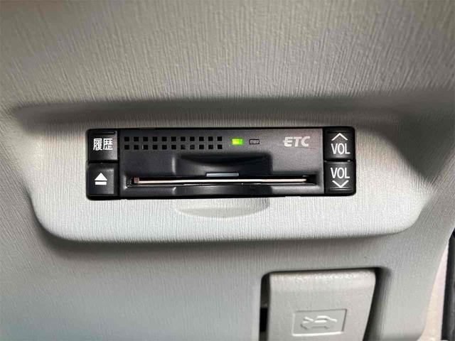 プリウス S LEDエディション ETC ナビ TV アルミホイール LEDヘッドランプ ヘッドライトウォッシャー スマートキー 電動格納ミラー CVT 盗難防止システム 衝突安全ボディ ABS ESC CD エアコン(6枚目)