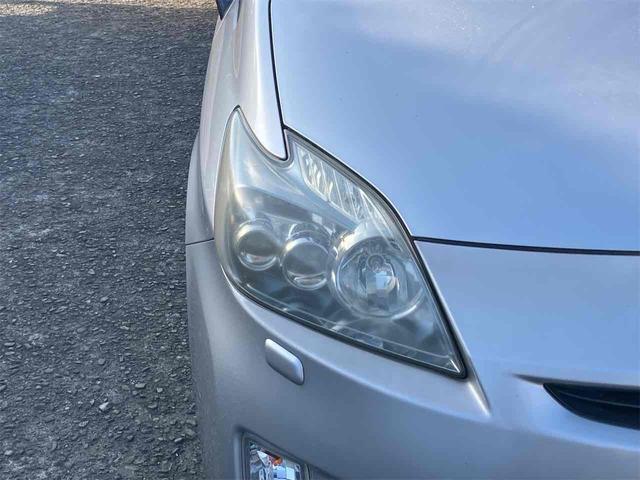 プリウス S LEDエディション ETC ナビ TV アルミホイール LEDヘッドランプ ヘッドライトウォッシャー スマートキー 電動格納ミラー CVT 盗難防止システム 衝突安全ボディ ABS ESC CD エアコン(17枚目)