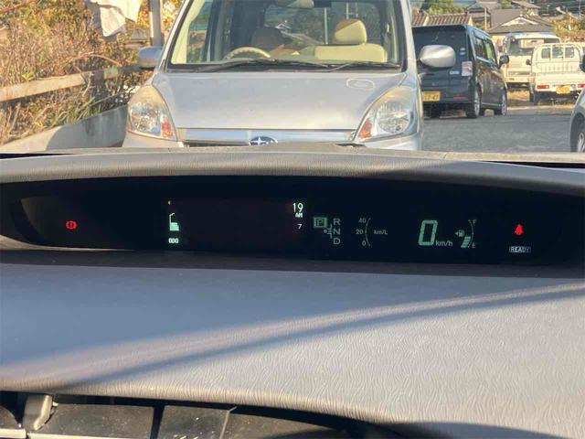 プリウス S LEDエディション ETC ナビ TV アルミホイール LEDヘッドランプ ヘッドライトウォッシャー スマートキー 電動格納ミラー CVT 盗難防止システム 衝突安全ボディ ABS ESC CD エアコン(50枚目)