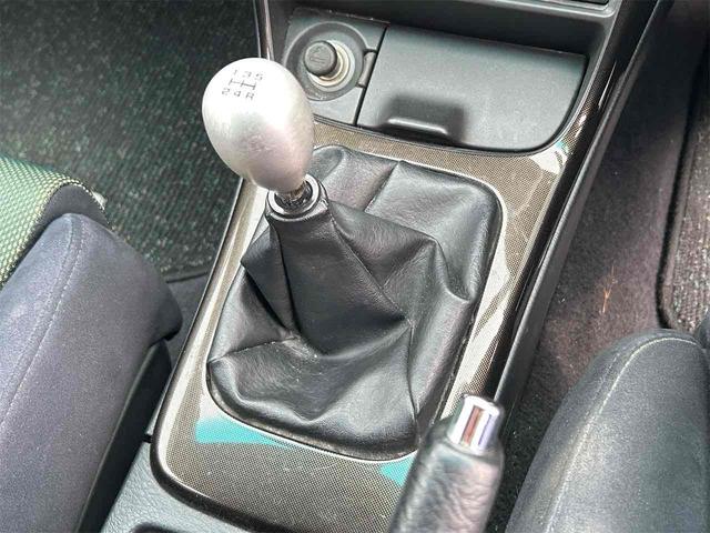 アコード ユーロR ETC ナビ TV アルミホイール HID MT キーレスエントリー CD USB 衝突安全ボディ ABS エアコン パワーステアリング パワーウィンドウ(8枚目)