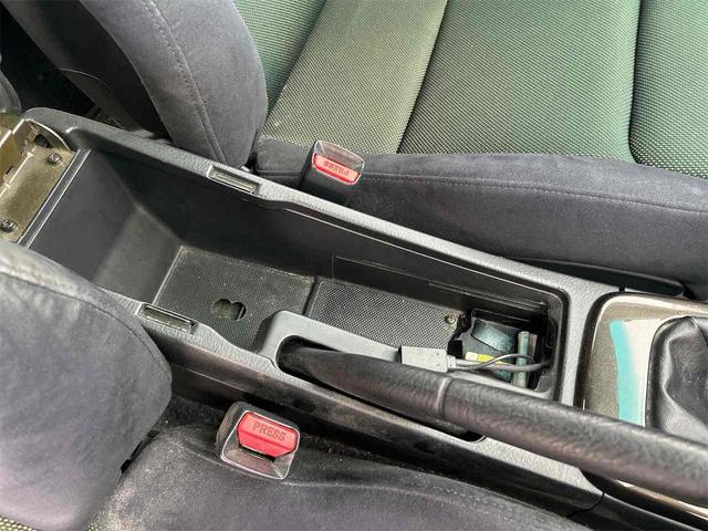 アコード ユーロR ETC ナビ TV アルミホイール HID MT キーレスエントリー CD USB 衝突安全ボディ ABS エアコン パワーステアリング パワーウィンドウ(40枚目)