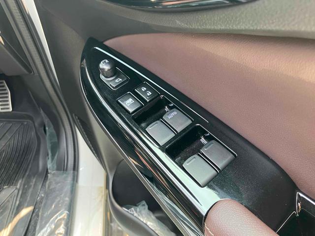 フロンクス ベースグレード ハイブリッド ETC 全周囲カメラ ナビ TV クリアランスソナー オートクルーズコントロール レーンアシスト 衝突被害軽減システム オートライト LEDヘッドランプ スマートキー(11枚目)