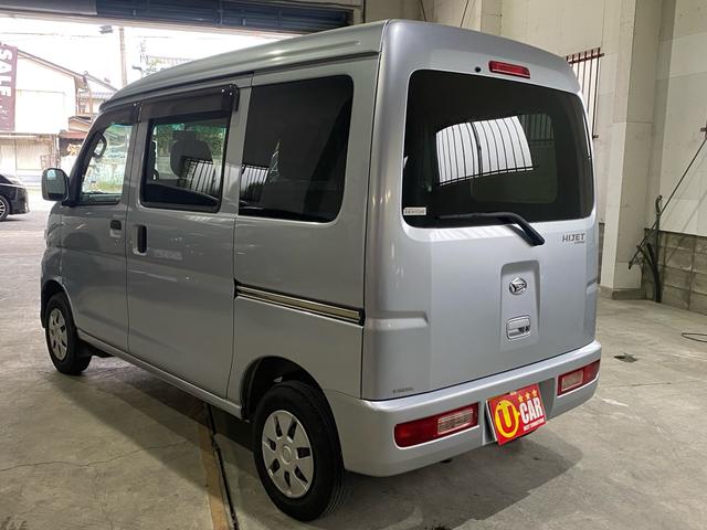 ハイゼットカーゴ クルーズ　フォグランプ　電動格納ミラー　パワーウィンドウ　ＣＤ　ラジオ　シートカバー　分割シート　フルフラットシート　ハイルーフ（10枚目）