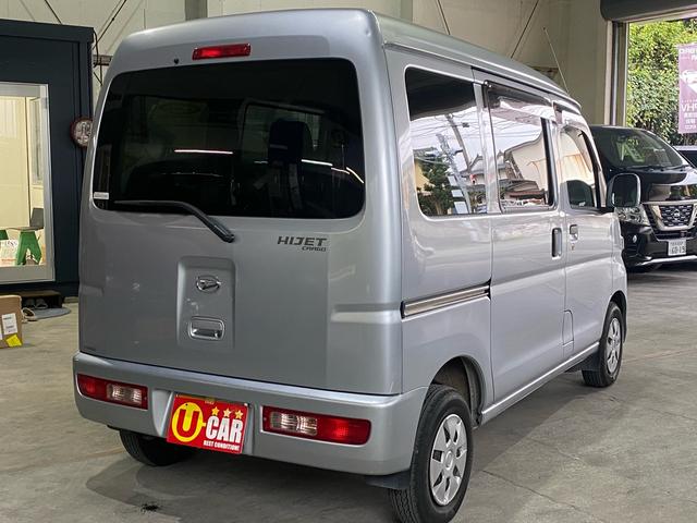 ハイゼットカーゴ クルーズ　フォグランプ　電動格納ミラー　パワーウィンドウ　ＣＤ　ラジオ　シートカバー　分割シート　フルフラットシート　ハイルーフ（11枚目）