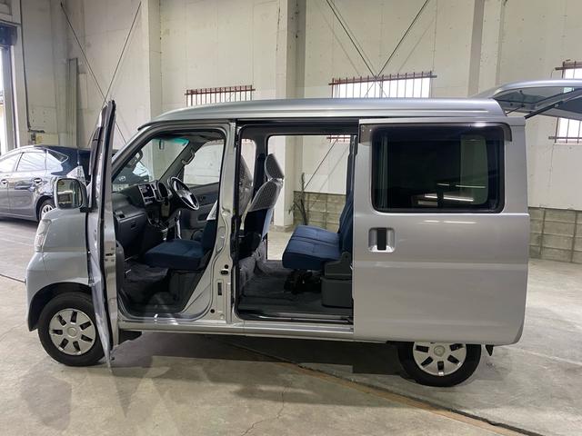 ハイゼットカーゴ クルーズ　フォグランプ　電動格納ミラー　パワーウィンドウ　ＣＤ　ラジオ　シートカバー　分割シート　フルフラットシート　ハイルーフ（29枚目）